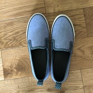 Blue Sperry shoes size 7